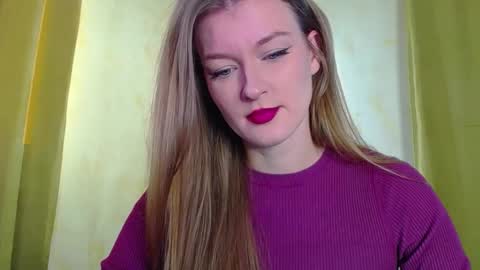 mysticvenus_ online show from December 15, 8:07 am