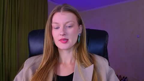 mysticvenus_ online show from January 19, 3:27 pm