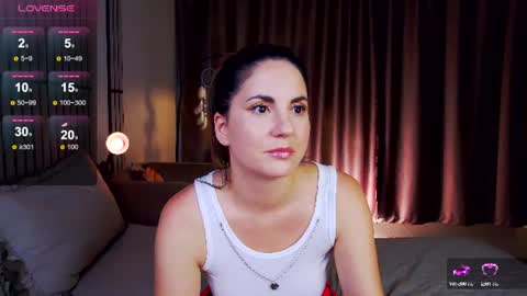 Angeline online show from July 22, 8:33 pm