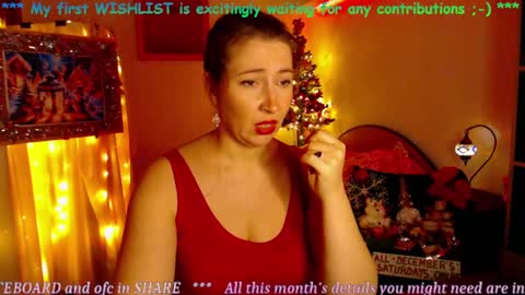 MystyDew online show from December 5, 3:17 pm