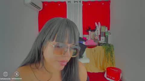 Snapshot of mysweetdanny chatting on February 6, 5:56 am IG belladanielab online show from February 6, 5:56 am