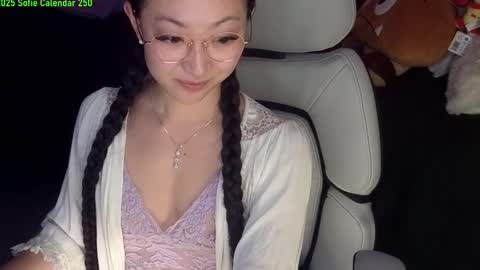 MySweetSofie online show from January 7, 6:05 am