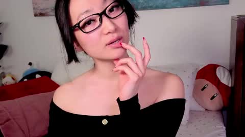 Snapshot of mysweetsofie1 chatting on February 28, 11:17 pm MySweetSofie online show from February 28, 11:17 pm