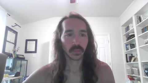 Snapshot of mythrowawayatx chatting on March 29, 7:14 pm mythrowawayatx online show from March 29, 7:14 pm