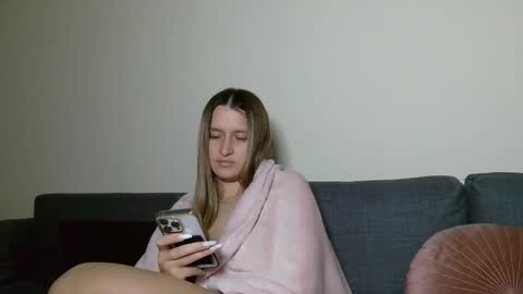 Eva online show from December 23, 10:01 pm