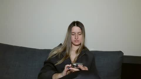 Eva online show from January 14, 8:59 pm