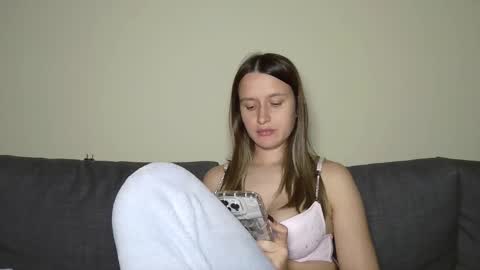 Eva online show from March 1, 11:26 pm