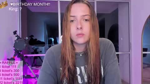 Snapshot of n1rvanamoon chatting on March 24, 1:43 am n1rvanamoon online show from March 24, 1:43 am