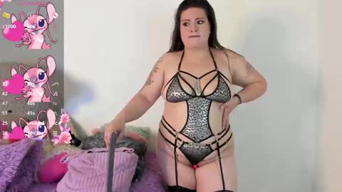 Tiana online show from December 20, 4:30 am