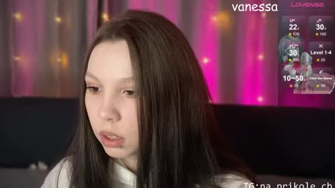 Snapshot of na_prikole_ chatting on January 15, 5:47 pm Vanessa and Julia online show from January 15, 5:47 pm