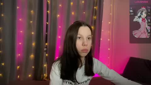 Snapshot of na_prikole_ chatting on January 21, 6:34 pm Vanessa and Julia online show from January 21, 6:34 pm
