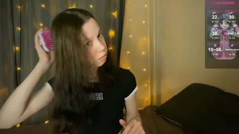 Snapshot of na_prikole_ chatting on January 31, 7:18 pm Vanessa and Julia online show from January 31, 7:18 pm
