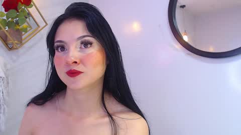 naamah_b online show from December 2, 1:13 pm
