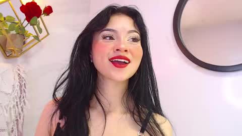 naamah_b online show from December 16, 1:43 pm