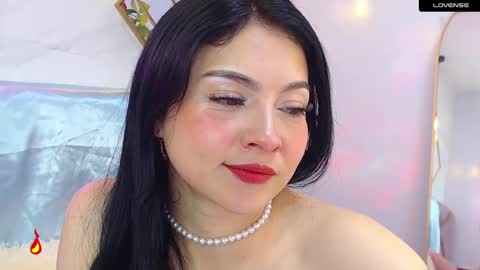 naamah_b online show from February 21, 1:44 pm