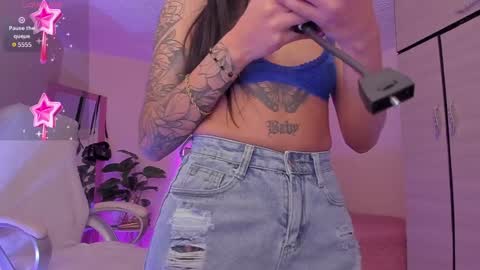 anny online show from December 9, 8:12 pm