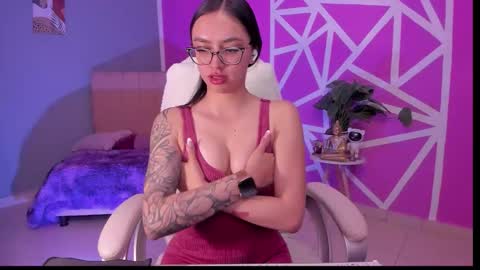 anny online show from February 6, 9:18 pm