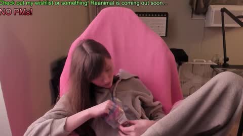 Natalie Marlo online show from February 6, 1:32 am