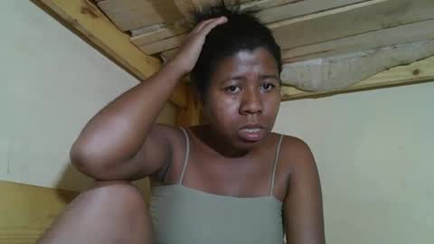 nadia online show from February 9, 8:18 am