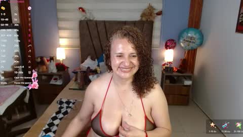 nadia_84 online show from February 12, 12:33 pm