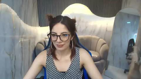 Nadia  online show from June 20, 7:38 pm