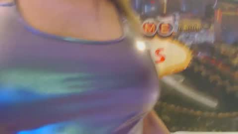 Snapshot of nadia_vixen chatting on March 3, 9:48 pm Nadia Vixen online show from March 3, 9:48 pm