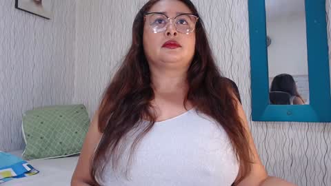 Nadia online show from December 17, 10:44 am