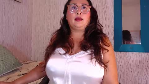 Nadia online show from September 8, 5:56 pm