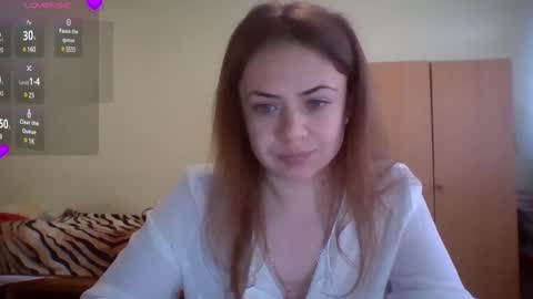 nadiiamorgun online show from December 6, 6:48 am