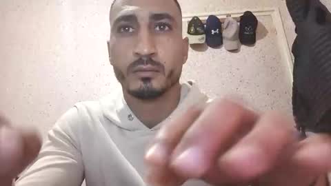 V online show from February 3, 4:12 pm