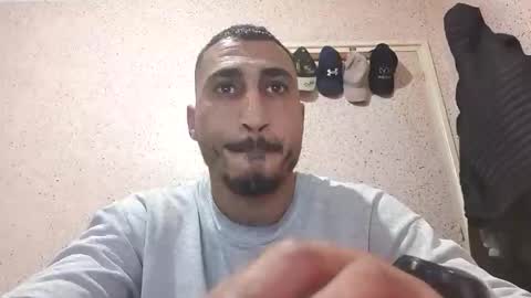 V online show from February 5, 4:55 pm