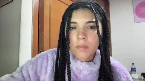 Snapshot of naduu__xx chatting on January 2, 11:49 pm naduu__xx online show from January 2, 11:49 pm