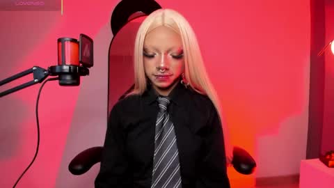 naff_eratu online show from June 4, 11:11 pm