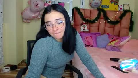 nahia cute     only   online show from December 27, 6:42 pm