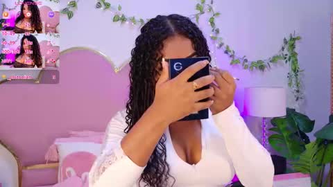 NahiaraReina  online show from February 5, 1:38 pm