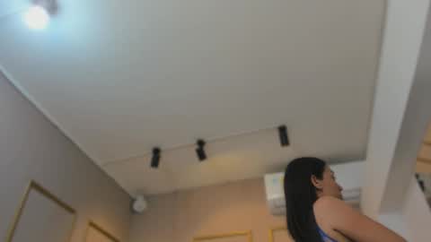 Snapshot of nahimithompson chatting on February 23, 7:22 pm Nahimi online show from February 23, 7:22 pm