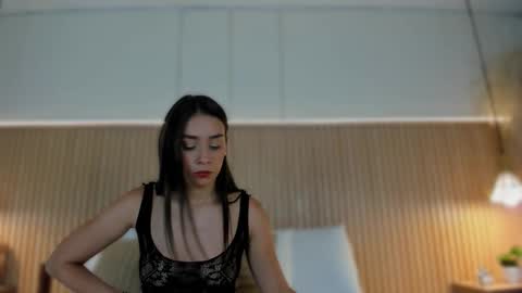 Snapshot of nahimithompson chatting on March 9, 7:29 pm Nahimi online show from March 9, 7:29 pm