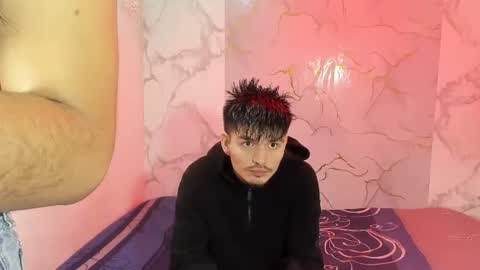 nahomi_hot2002 online show from July 26, 1:07 pm