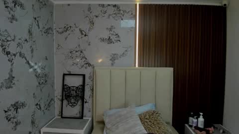   SHELBY   online show from January 17, 12:21 pm