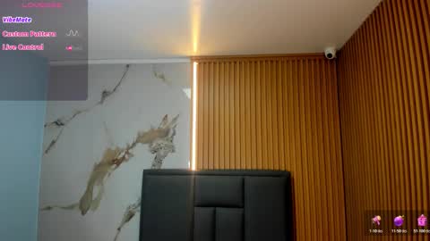   SHELBY   online show from February 3, 12:32 pm