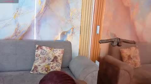 Snapshot of nahomy_smith11_aws chatting on November 4, 10:42 pm Nahomy online show from November 4, 10:42 pm