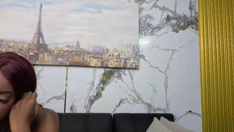 Snapshot of nahomy_smith11_aws chatting on November 17, 5:41 pm Nahomy online show from November 17, 5:41 pm