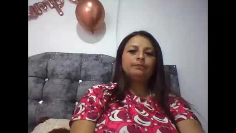 nahomy saints online show from November 1, 11:18 pm