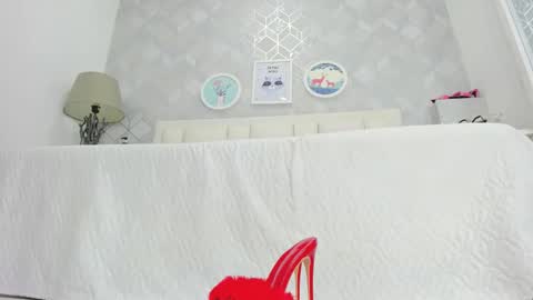 Snapshot of naia_cox chatting on March 15, 3:56 am naia_cox online show from March 15, 3:56 am