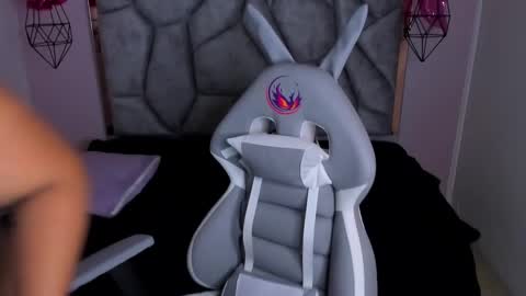    online show from February 14, 10:14 pm