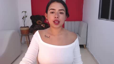 naia_sweetsex online show from September 21, 9:05 pm