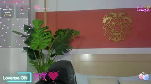 N A I A R A online show from May 8, 7:52 pm