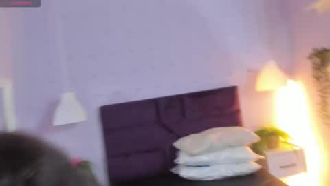 nailagrey online show from February 15, 3:25 am