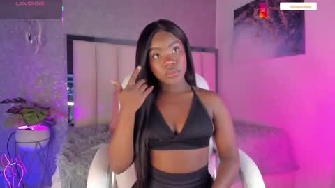 Snapshot of nainadeivis chatting on November 8, 3:50 am Naina online show from November 8, 3:50 am