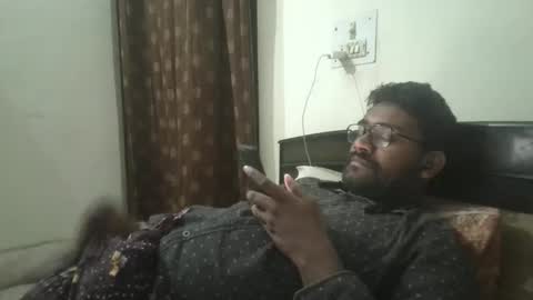 Snapshot of nairanandu28 chatting on April 9, 7:14 am NAIRANANDU28 online show from April 9, 7:14 am